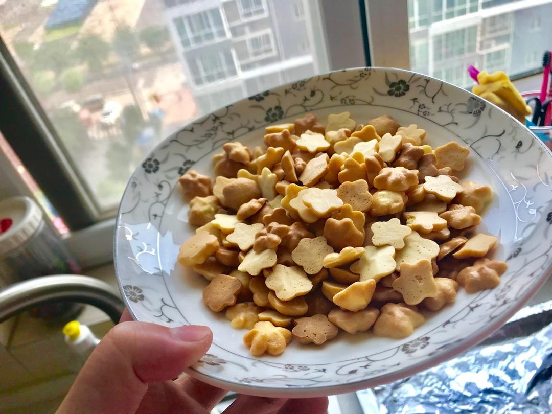 蛋黄饼干