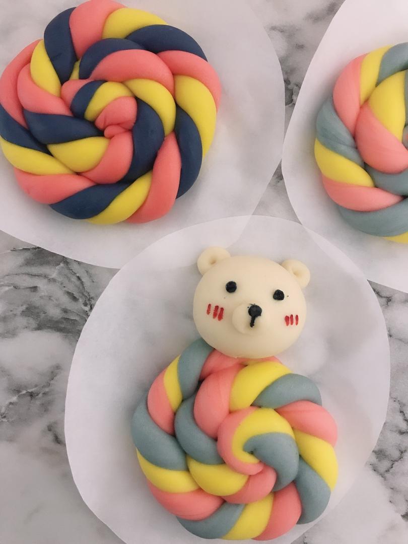 可爱造型馒头 梦幻棒棒糖🍭请你吃要嘛😚