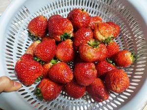 自制草莓酱🍓🍓🍓的做法 步骤1
