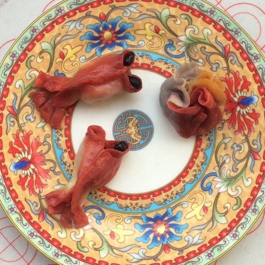 宝宝吃饭香香哒