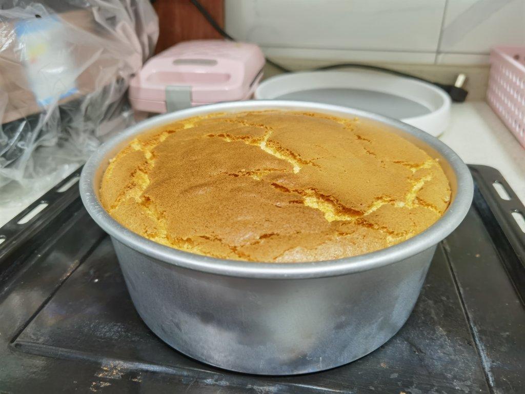 六寸戚风蛋糕(掌握这几点，做戚风就跟煮米饭一样简单)