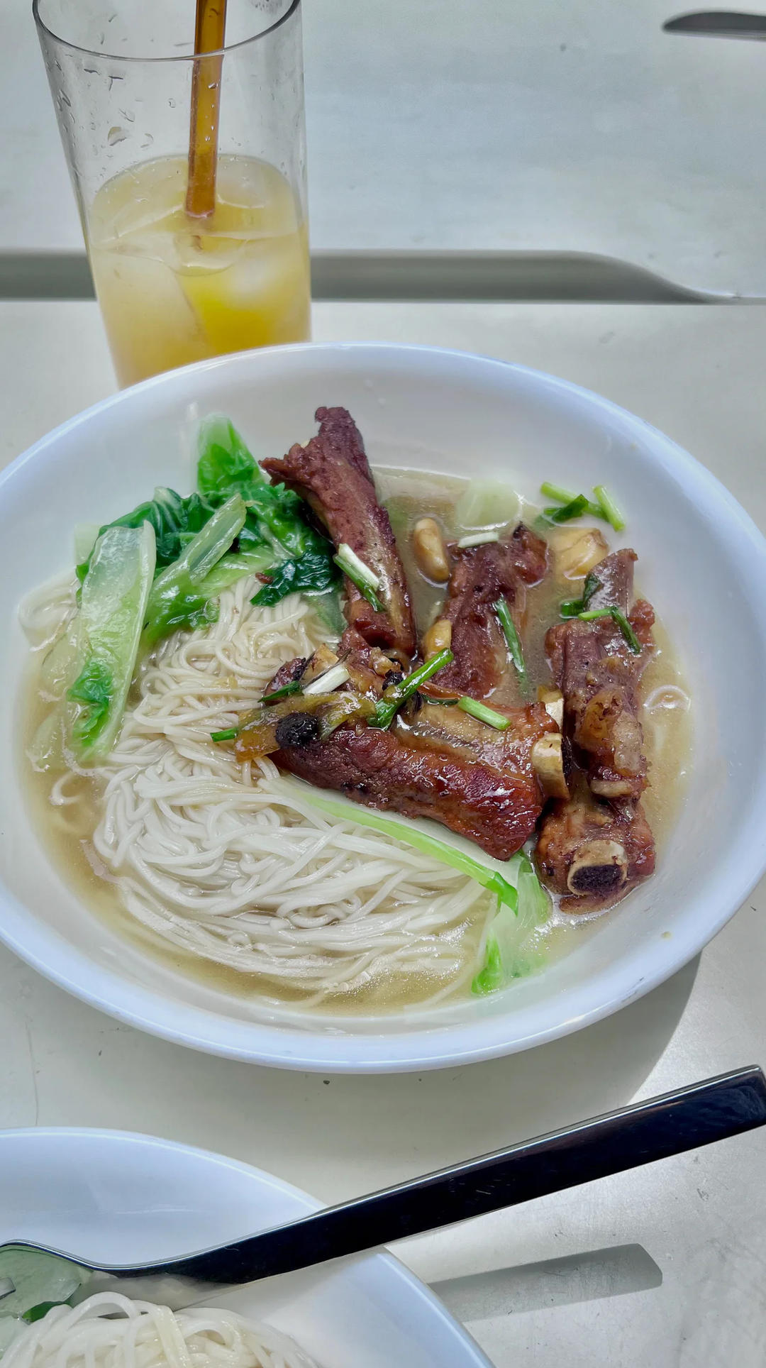 红烧排骨面