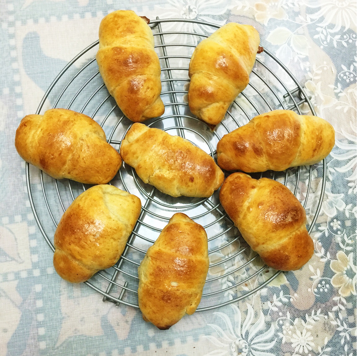 黄油面包卷