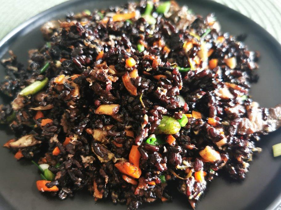 黑米饭🍚