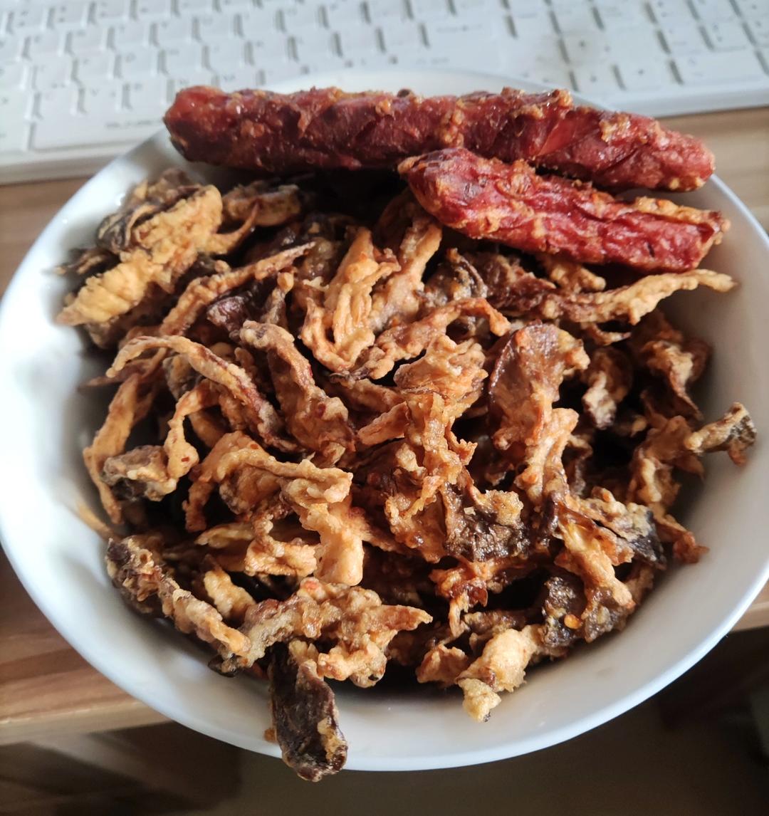 炸蘑菇用不用焯水？裹淀粉还是面粉？厨师长告诉你
