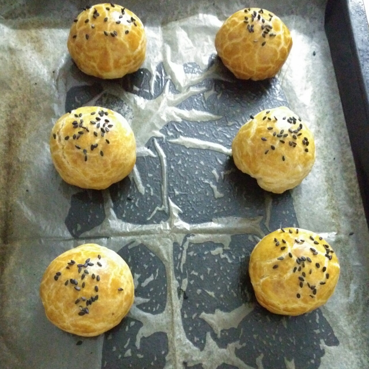 泳式鲜肉榨菜月饼