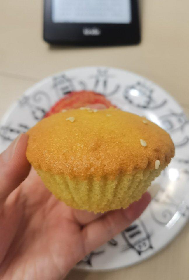 非常简单的老式蜂蜜蛋糕