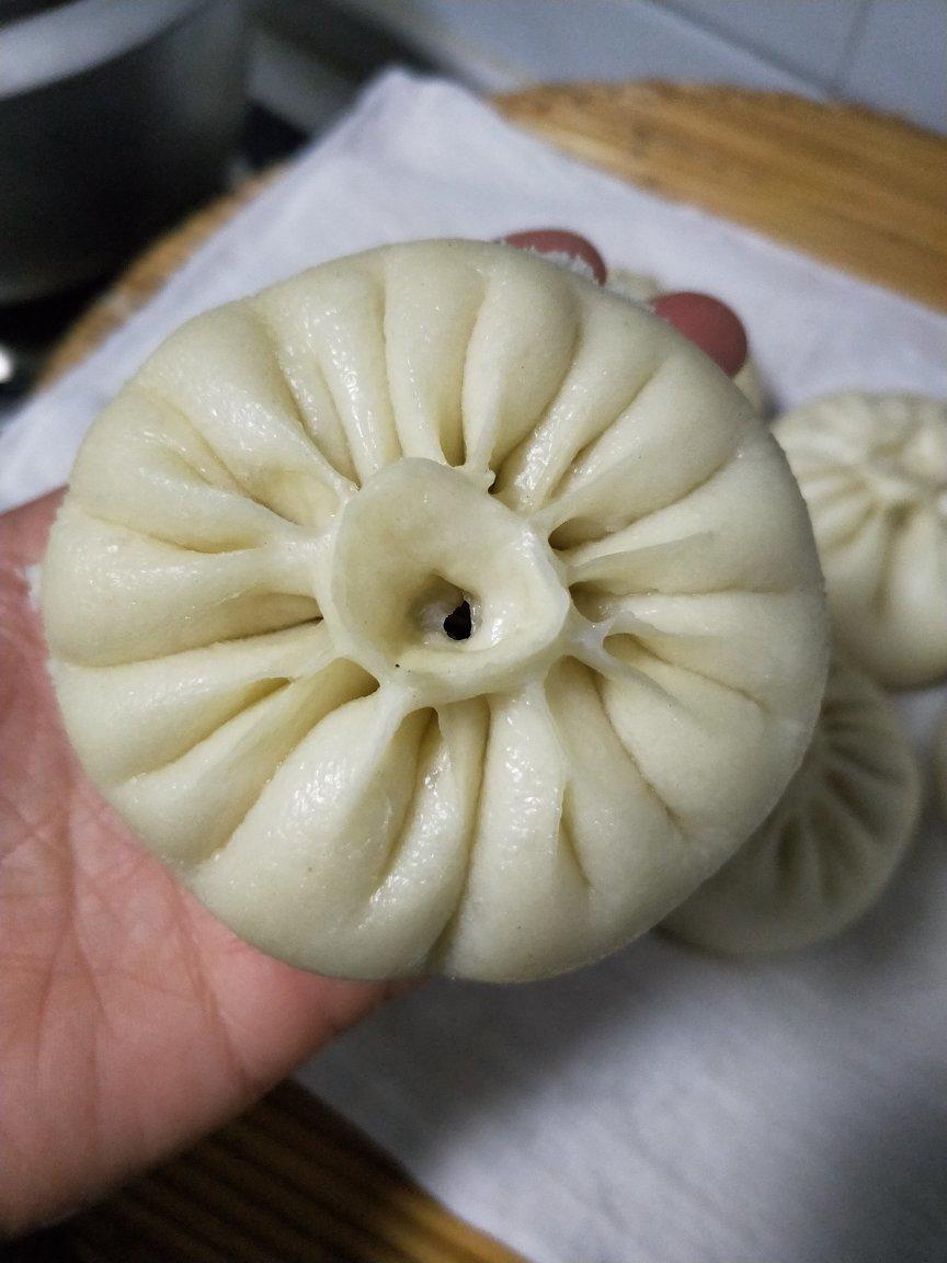 直接发酵法的白胖包子