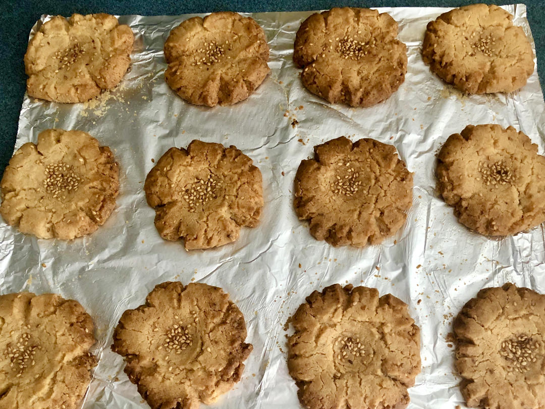 轻轻一按就碎掉的原味桃酥（不输猪油版）