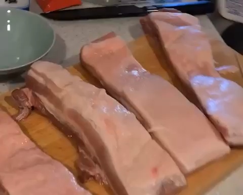 川味腊肉的做法