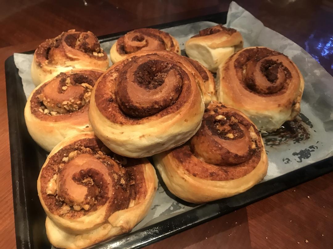 松软又好吃的肉桂面包（超详细配方～简单易做～你也可以的哦）