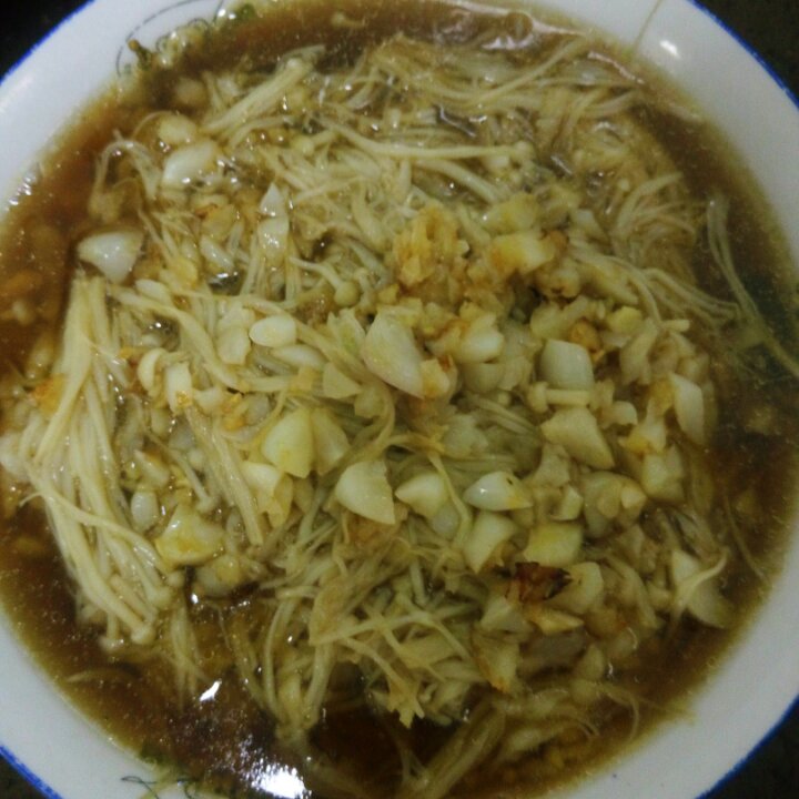 蒜蓉蒸金针菇