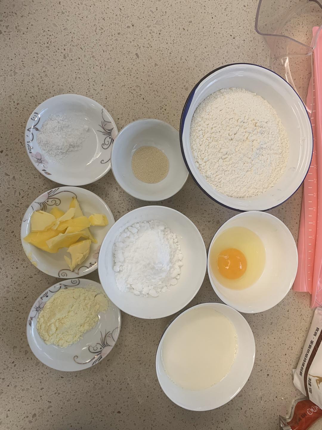 纯奶手撕吐司的做法 步骤1