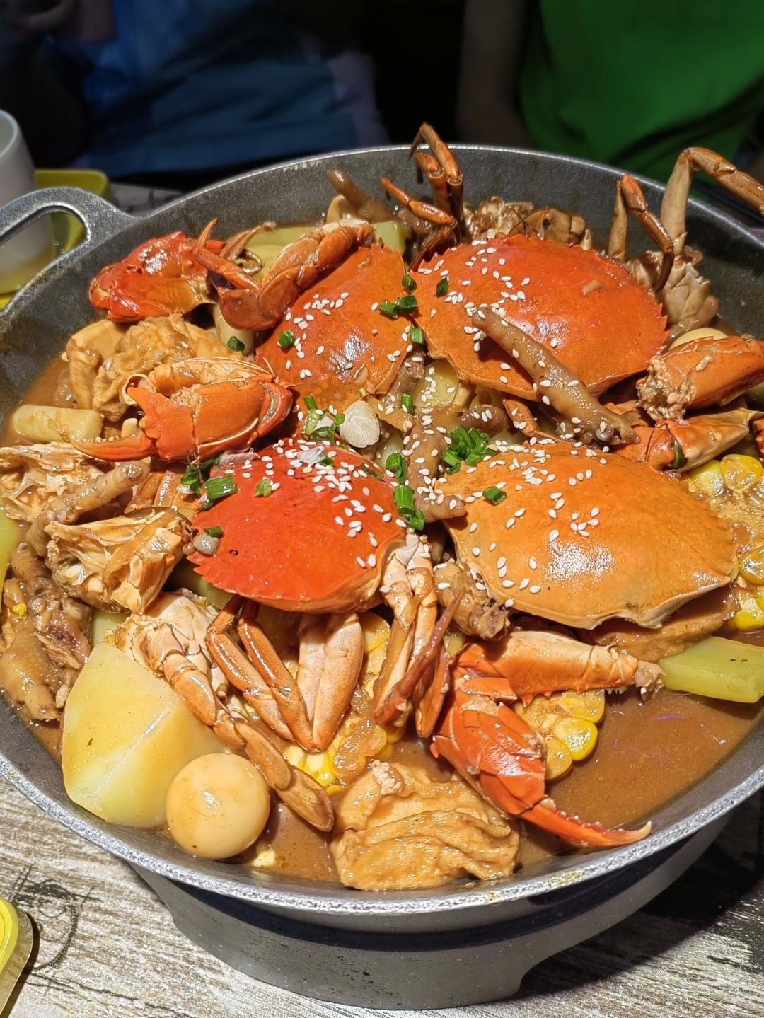 酱香浓郁的肉蟹煲