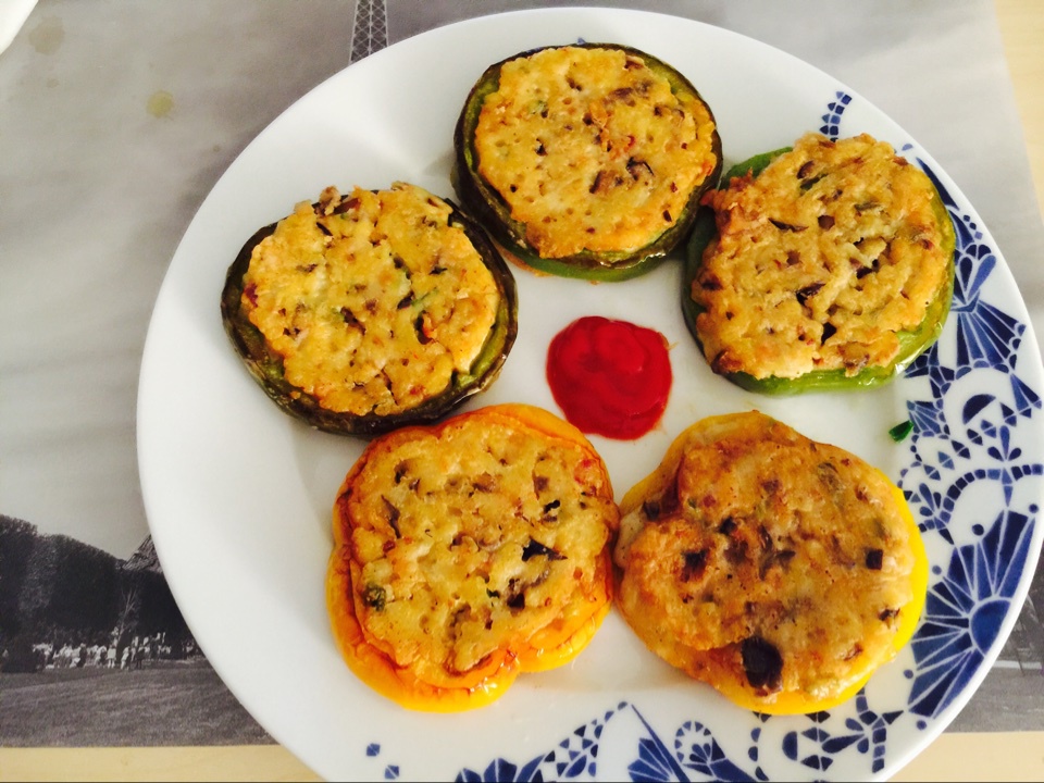 彩椒葫芦虾仁饼