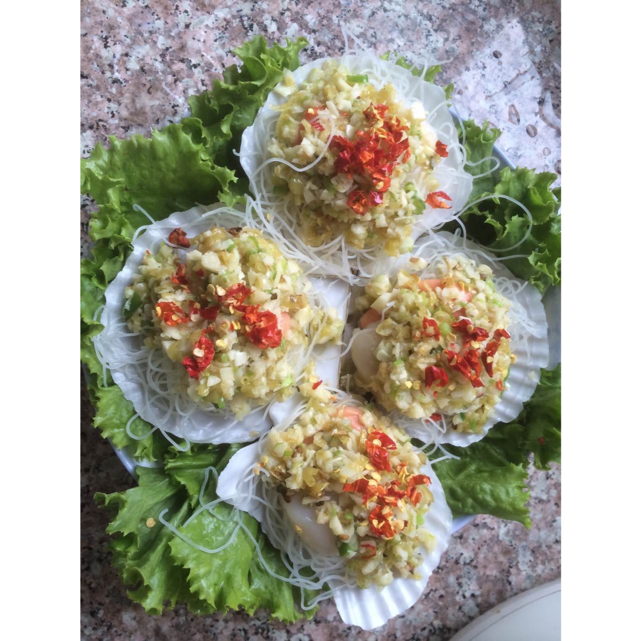 蒜蓉粉丝蒸扇贝