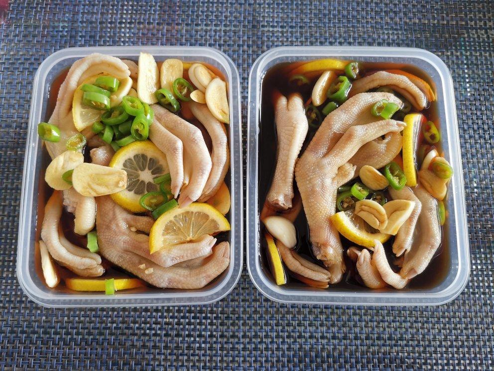 冰爽可口的酸辣鸭爪