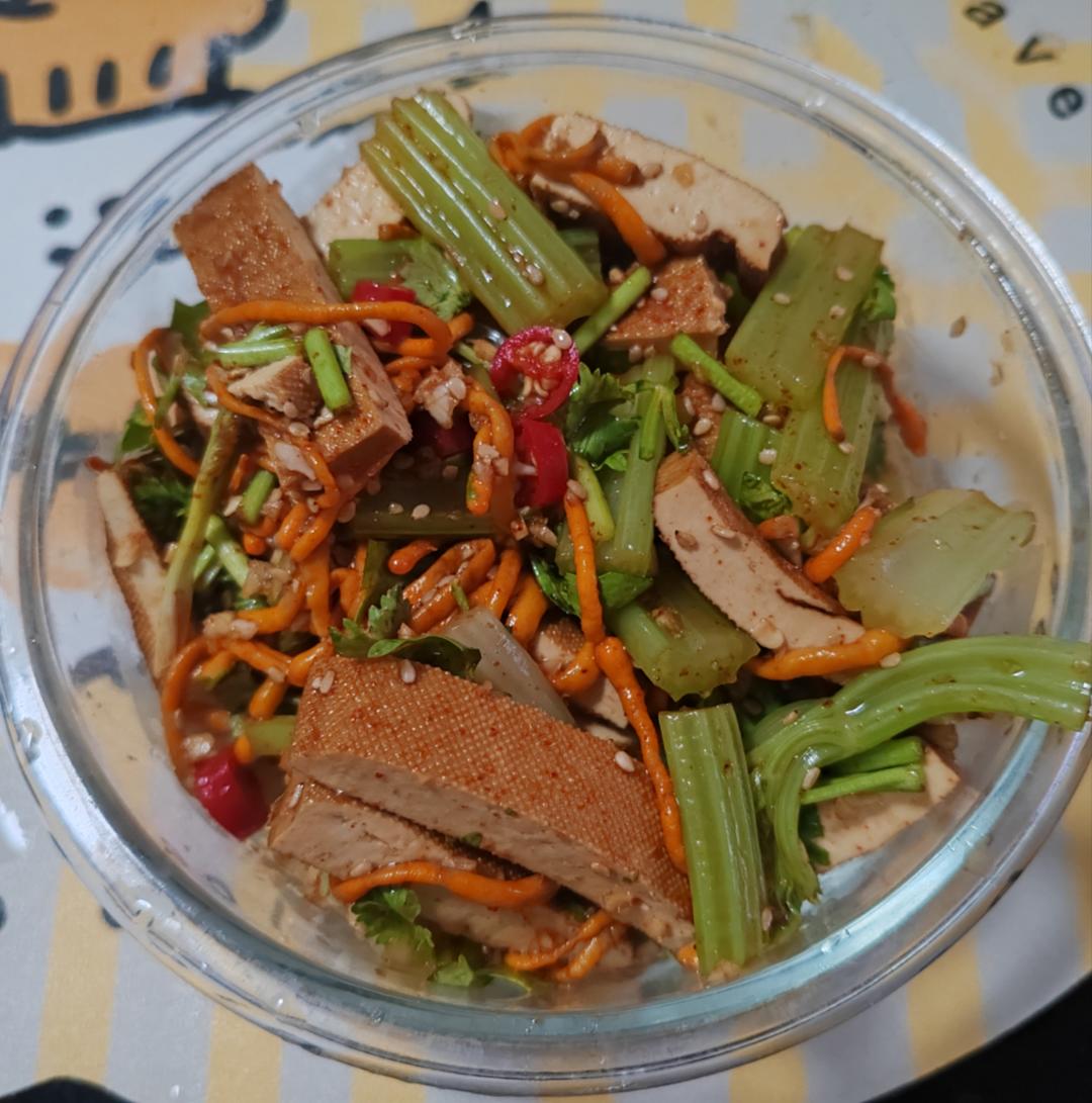 香芹拌豆干