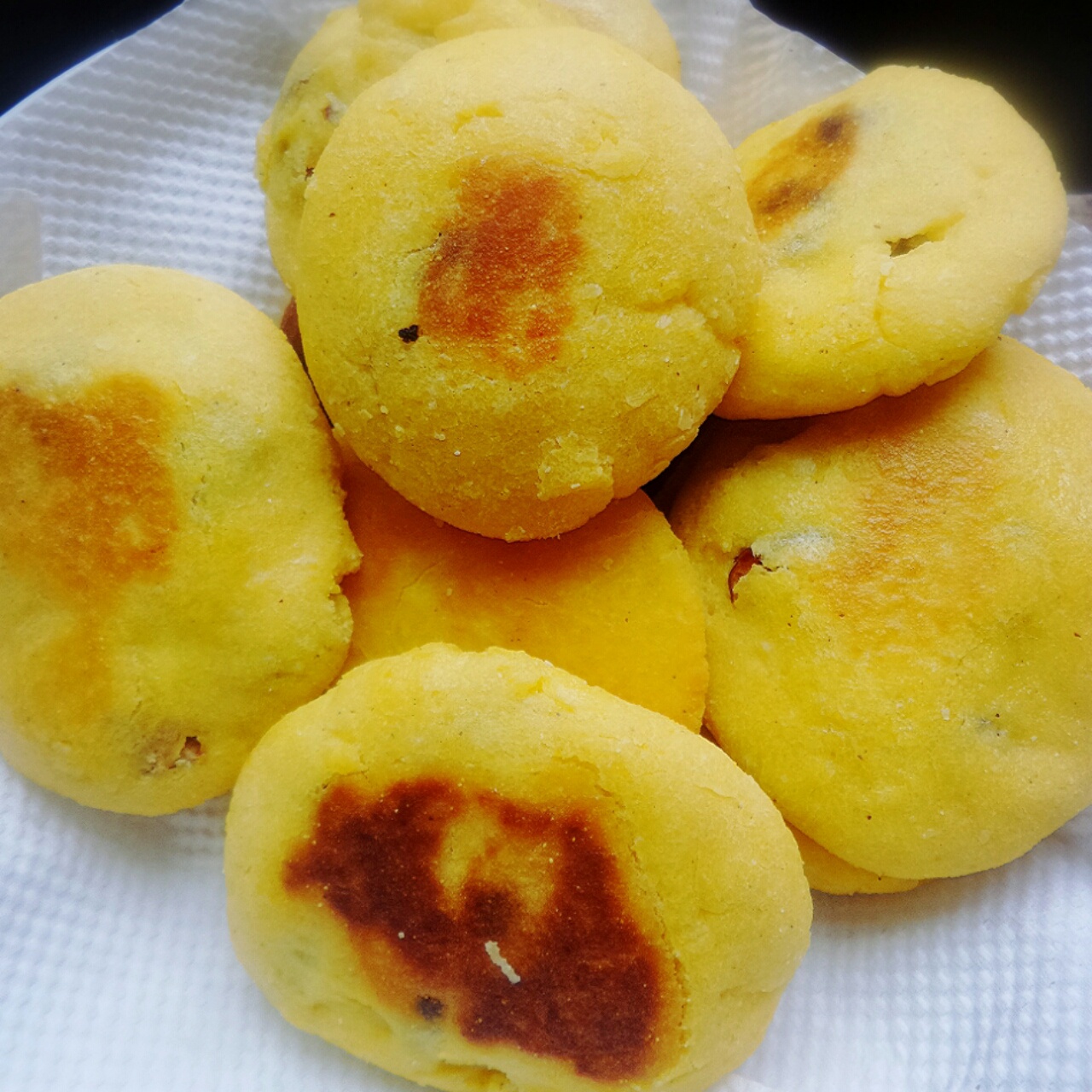 烙玉米饼