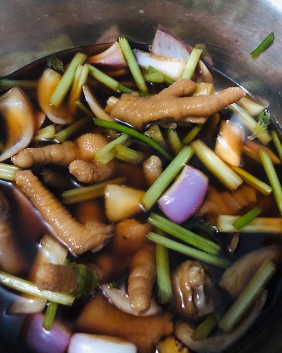 网红鸡爪—百香果柠檬泡椒鸡爪