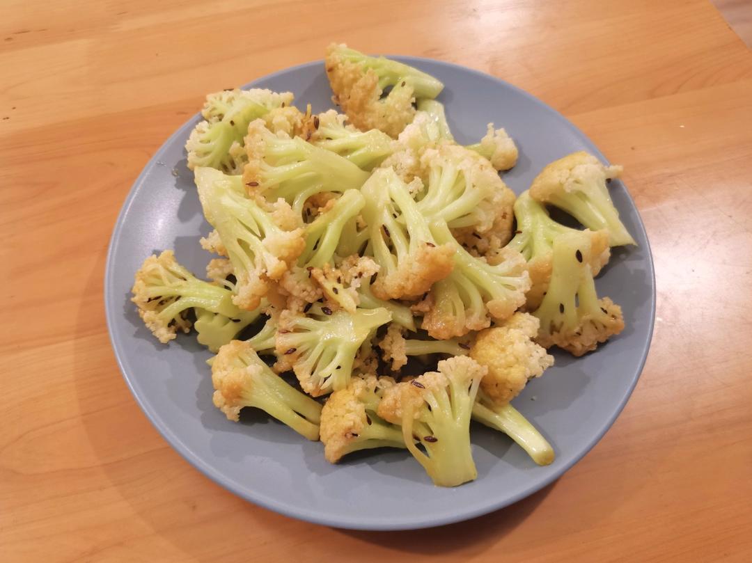 一个人也要认真吃饭