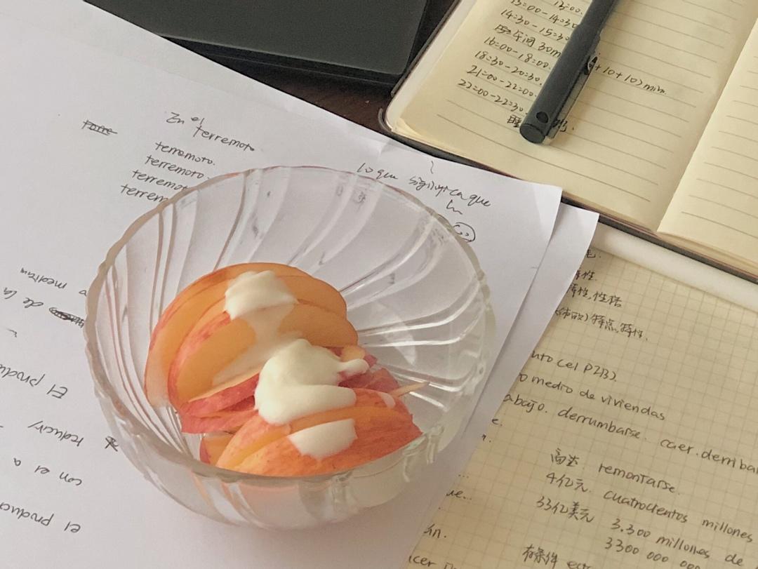 keep healthy&happy 希腊酸奶苹果“tartine”➡️快手练前餐