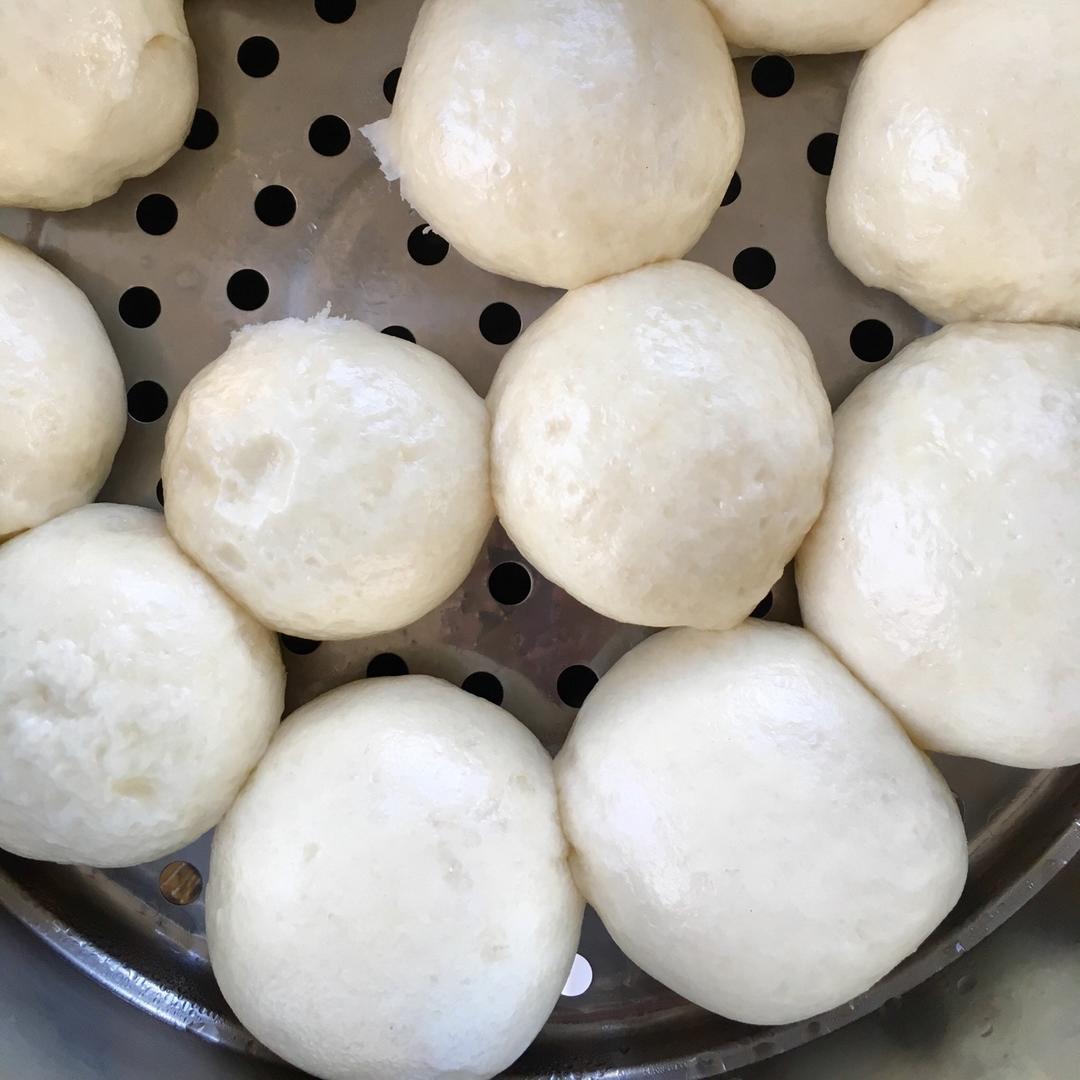牛奶小馒头