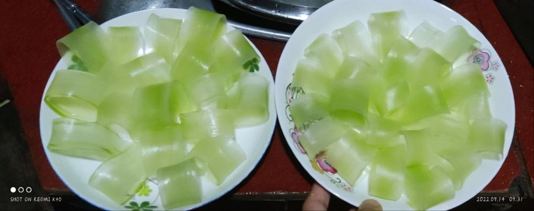 刀工及原料成形
牛舌片、灯影片