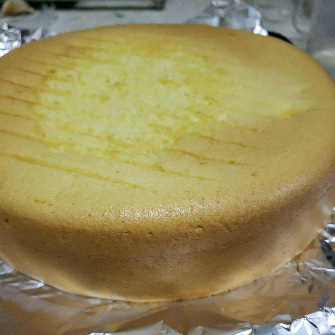 烤箱做蛋糕（戚风蛋糕的做法）