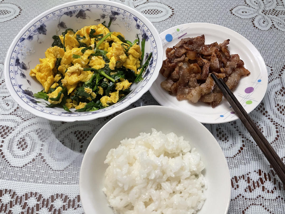 韭菜炒鸡蛋