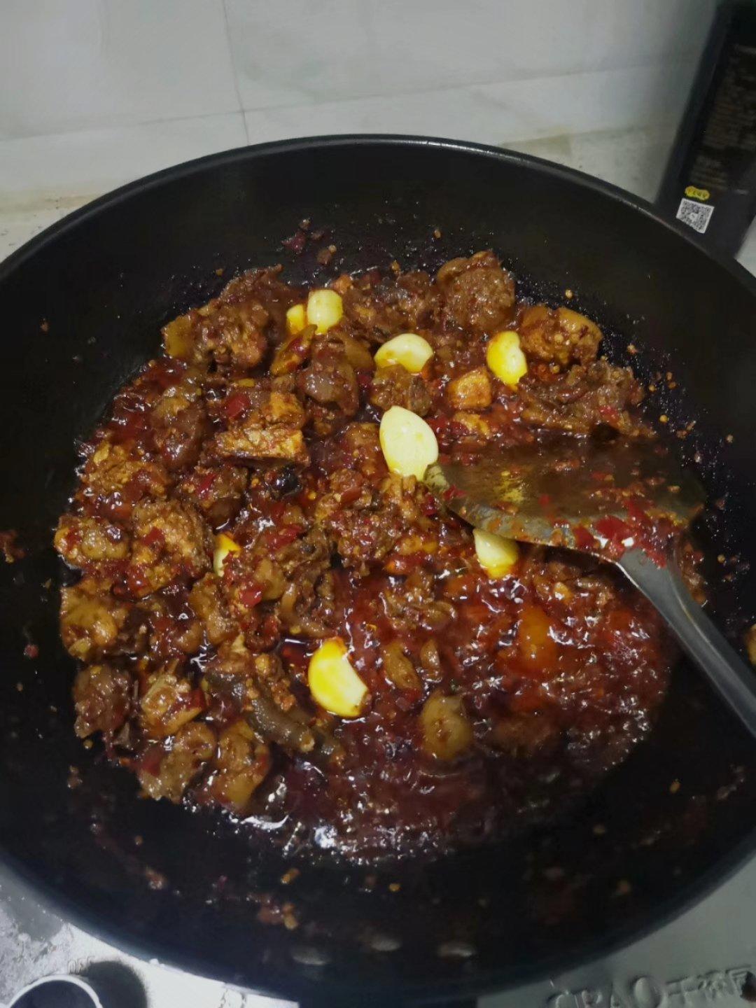 贵州辣子鸡（年菜必备+超详细步骤和用料）