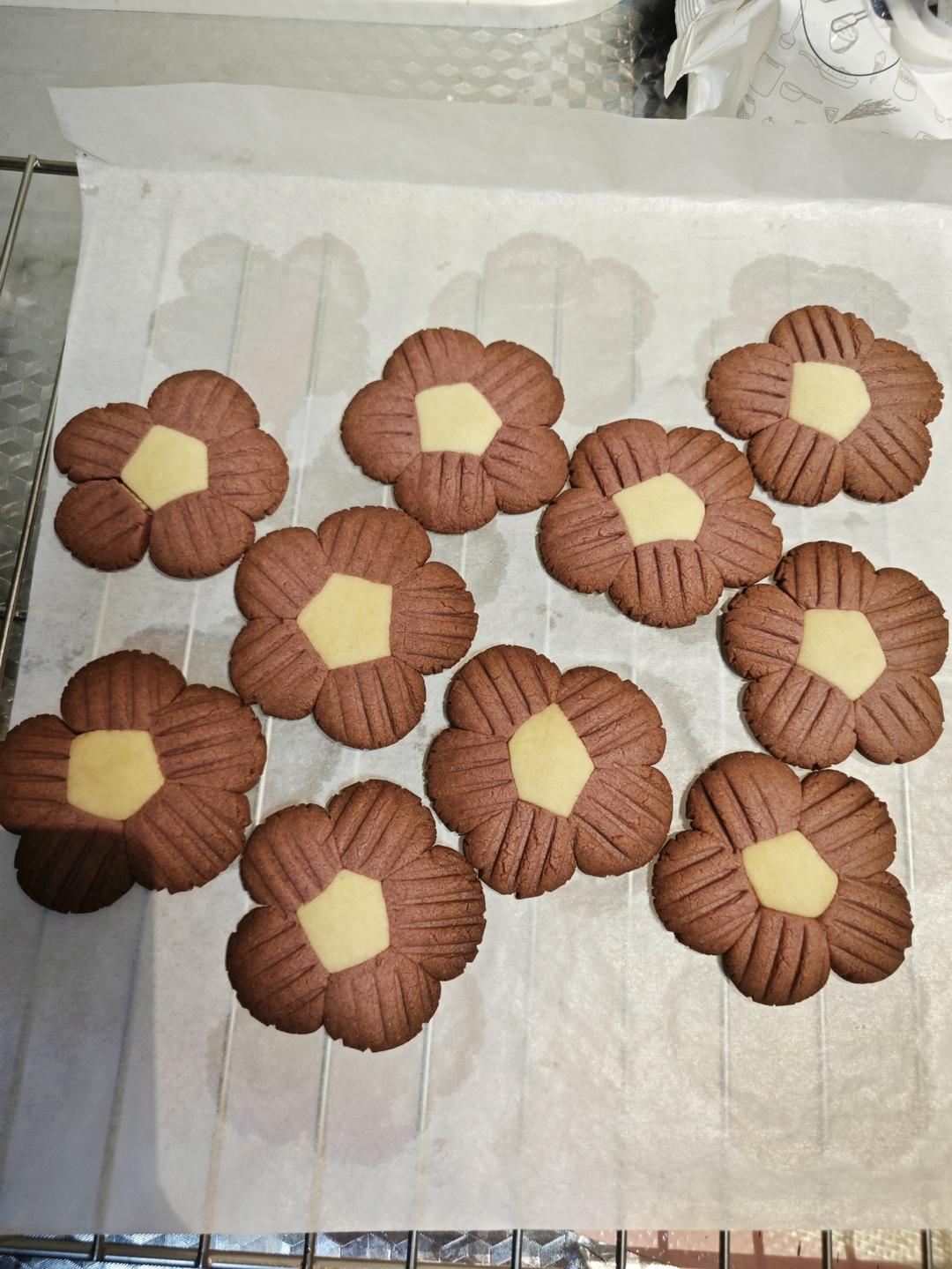 送你一朵小红花 🌺免模具｜零难度花朵饼干