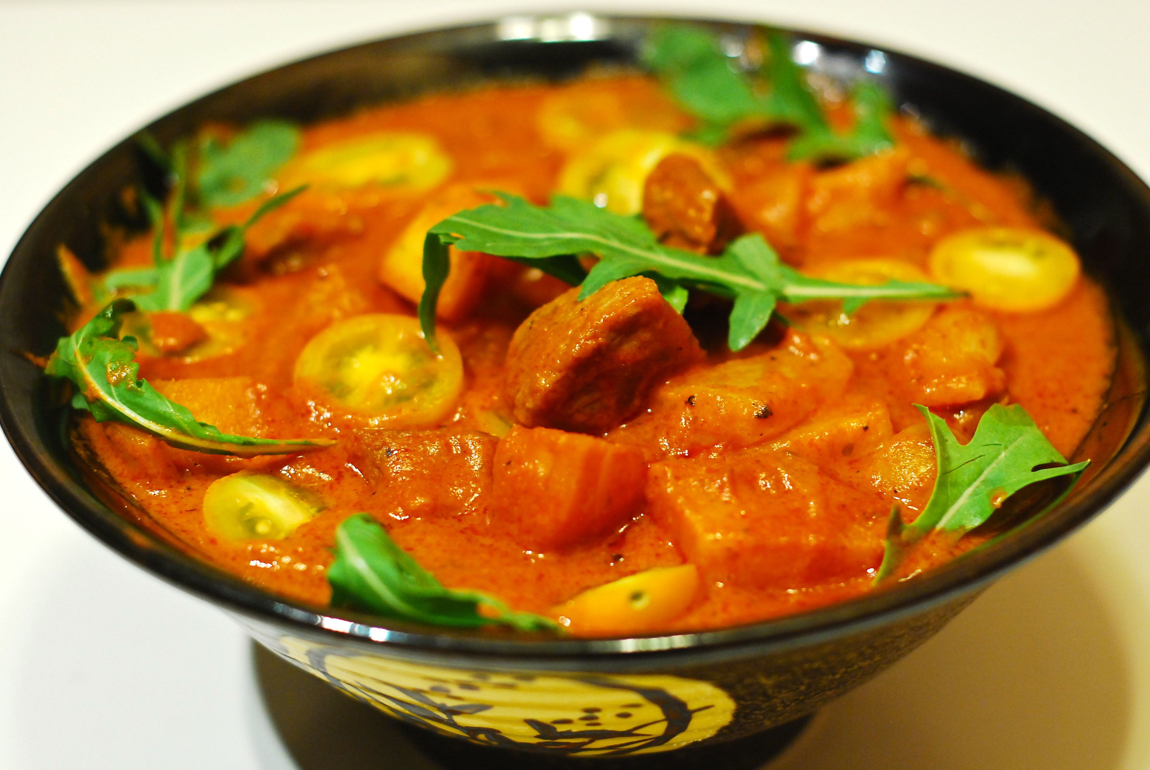 八脚食堂做的泰香红咖喱牛肉