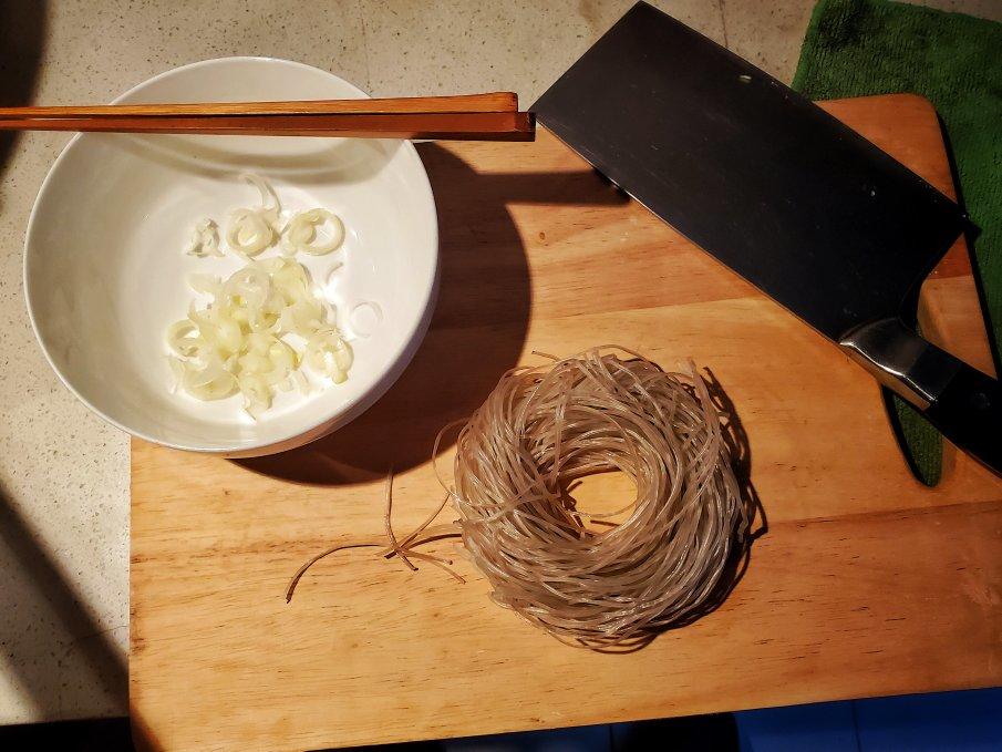 🔥爽到爆的自制酸辣粉，酸辣开胃比外面好吃百倍！