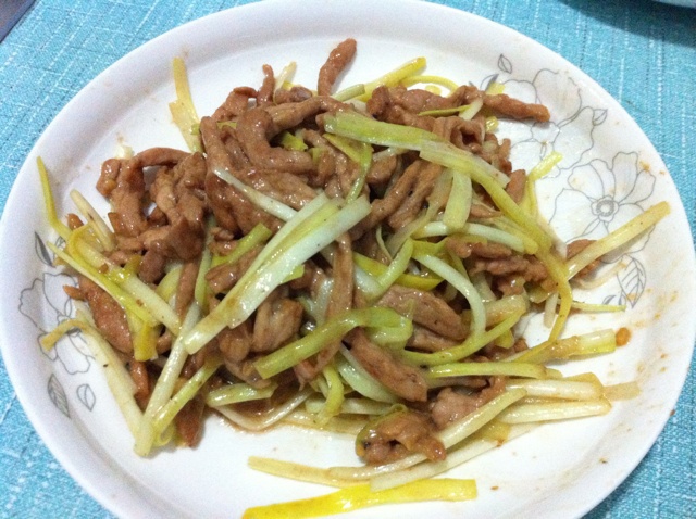 韭黄肉丝