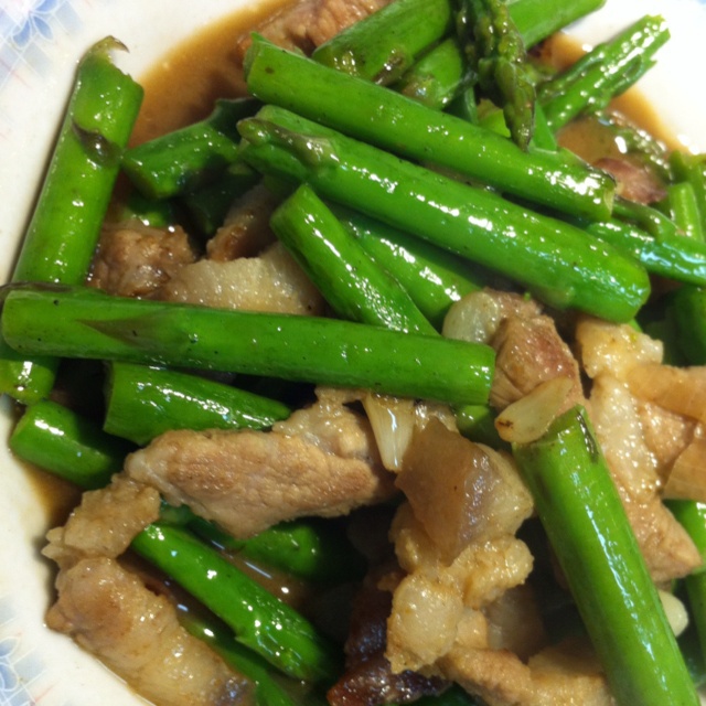 芦笋炒肉