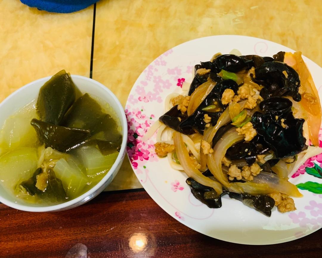 海带冬瓜排骨汤