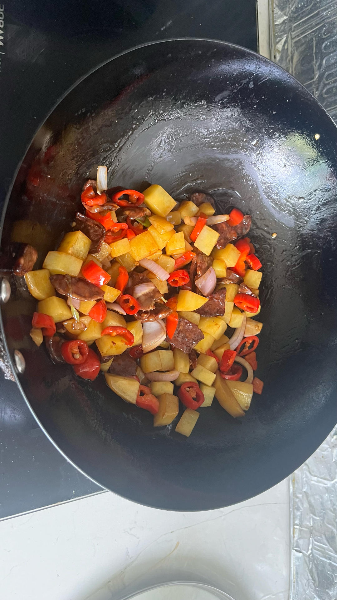 腊肠煲仔饭（电饭锅版）