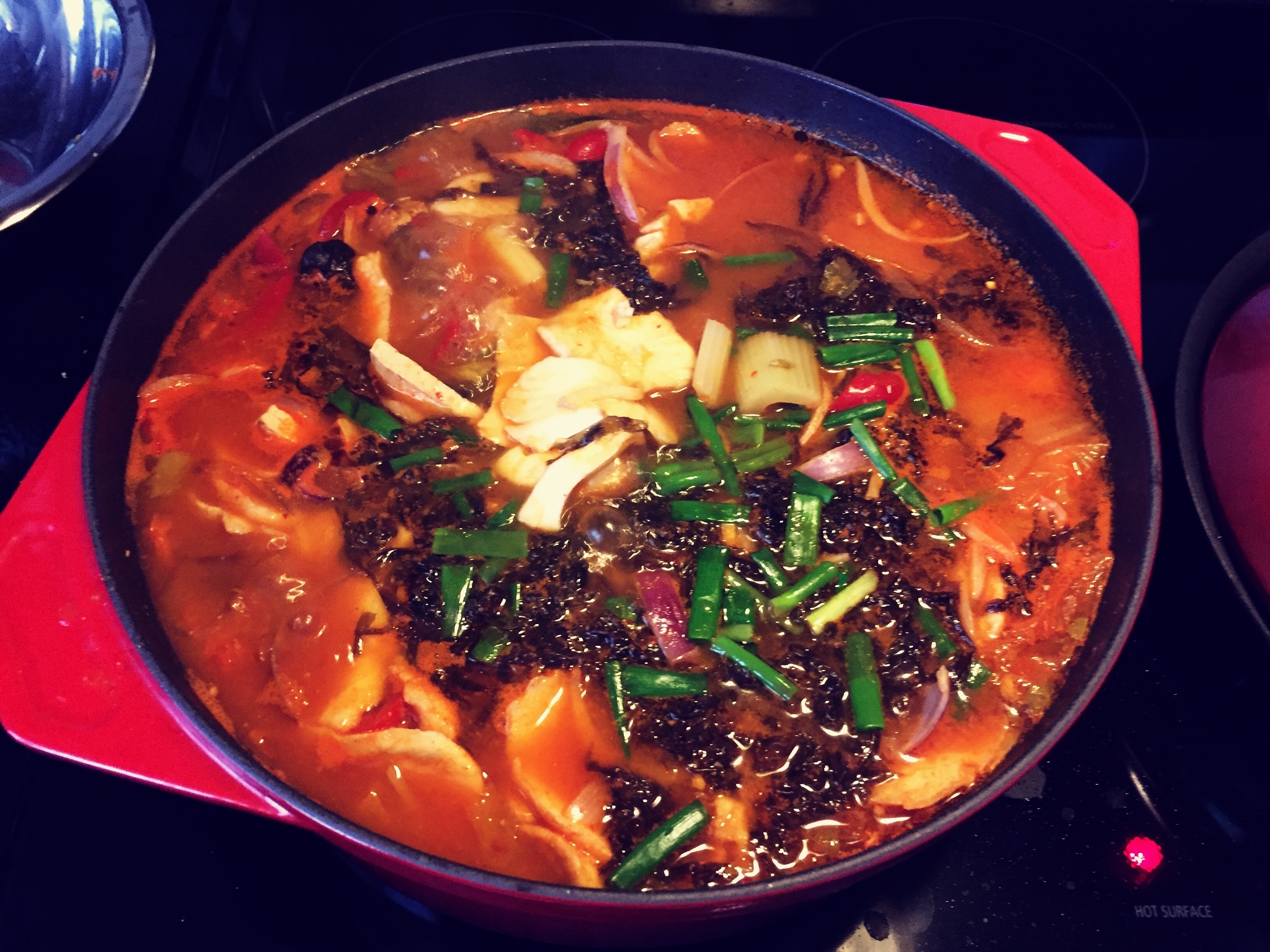 韩式蔬菜鱼火锅