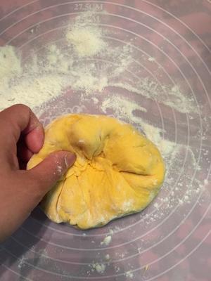 香甜筋道的南瓜馒头的做法 步骤3