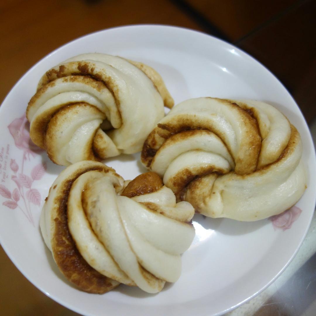 葱油花卷 Steamed Roll
