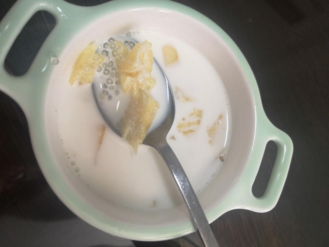 菠萝西米露【4月北鼎养生壶食谱】