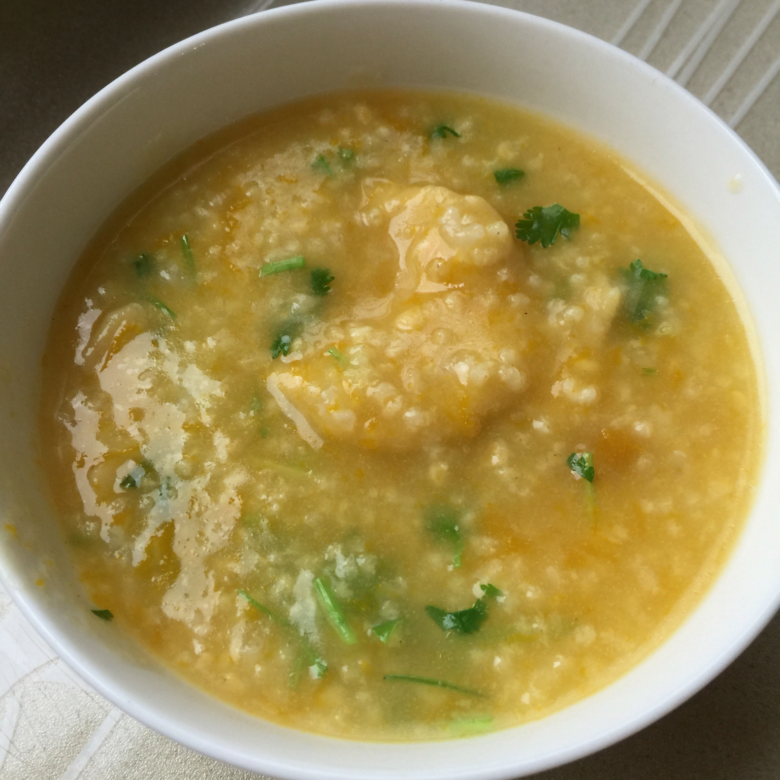 空水欣做的玉米面煮疙瘩