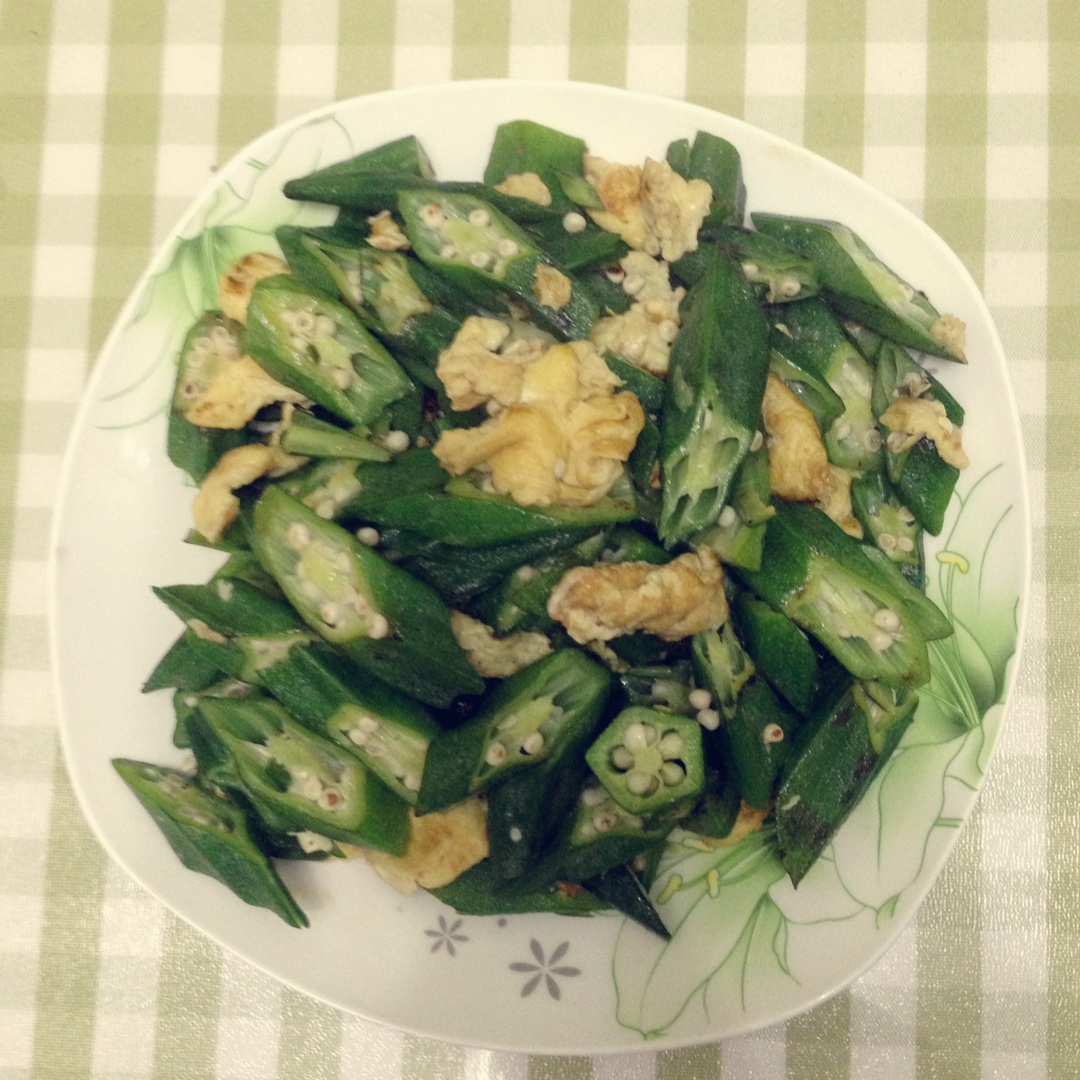 秋葵炒鸡蛋