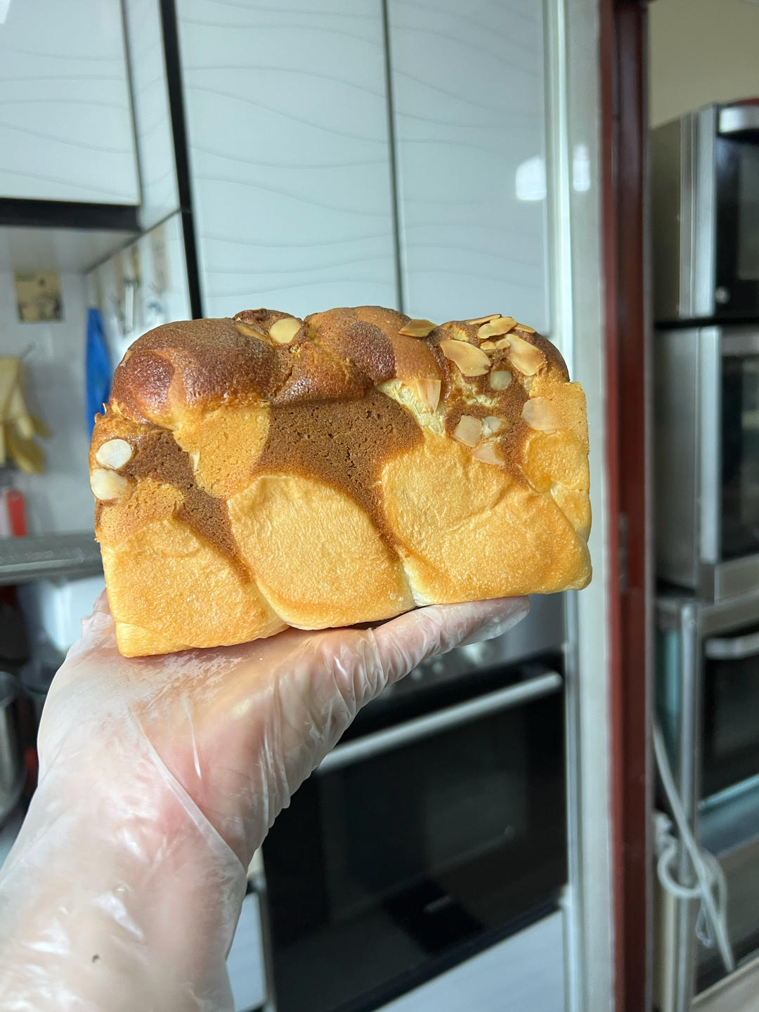 摩卡酸奶冰淇淋流心吐司｜好吃到哭的卡仕达流心馅