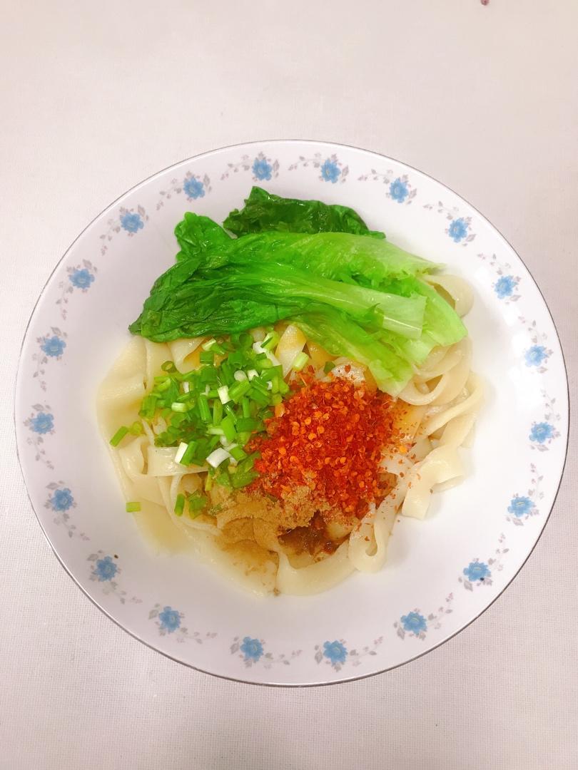 【油泼面】