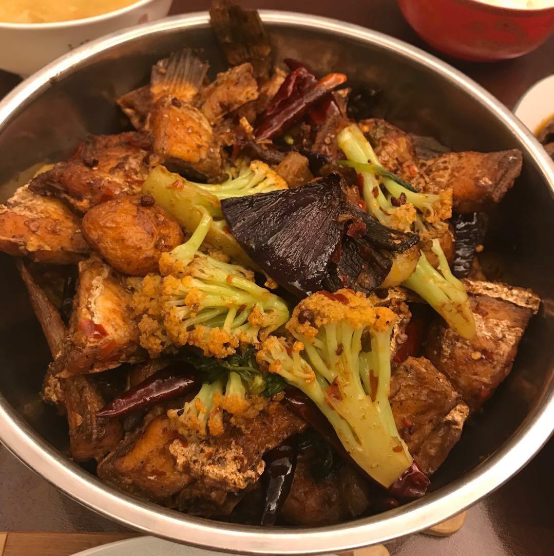 干锅耗儿鱼