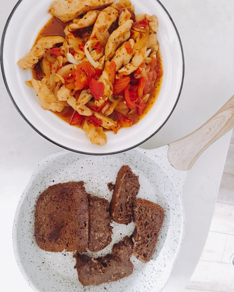 番茄炖鸡胸丨健康·三餐