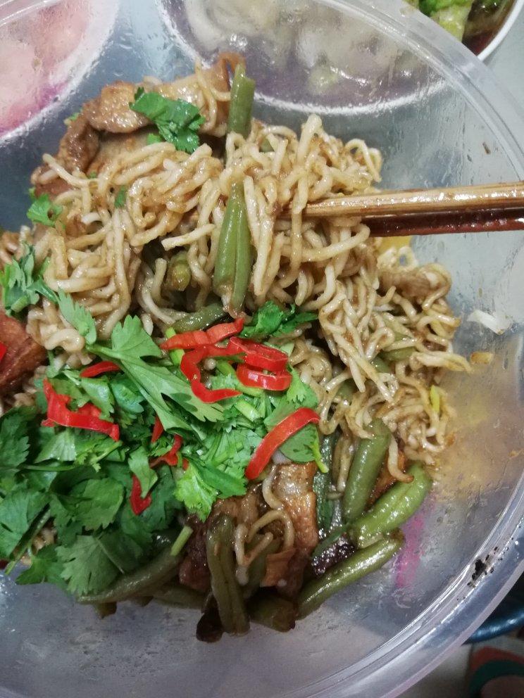 豆角焖面