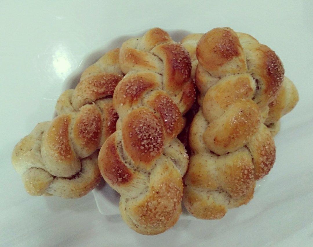 砂糖麻花面包（两股辫子）